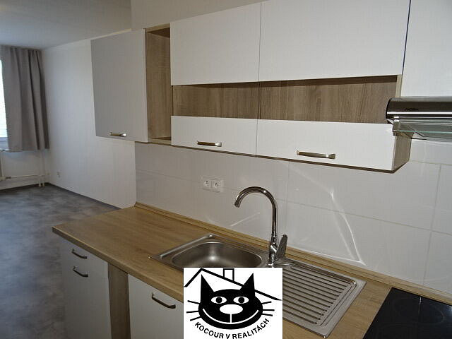 Pronájem bytu 2+kk 40 m²