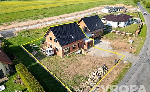 Prodej domu 192 m² s pozemkem 688 m², Čižice, okres Plzeň-Jih