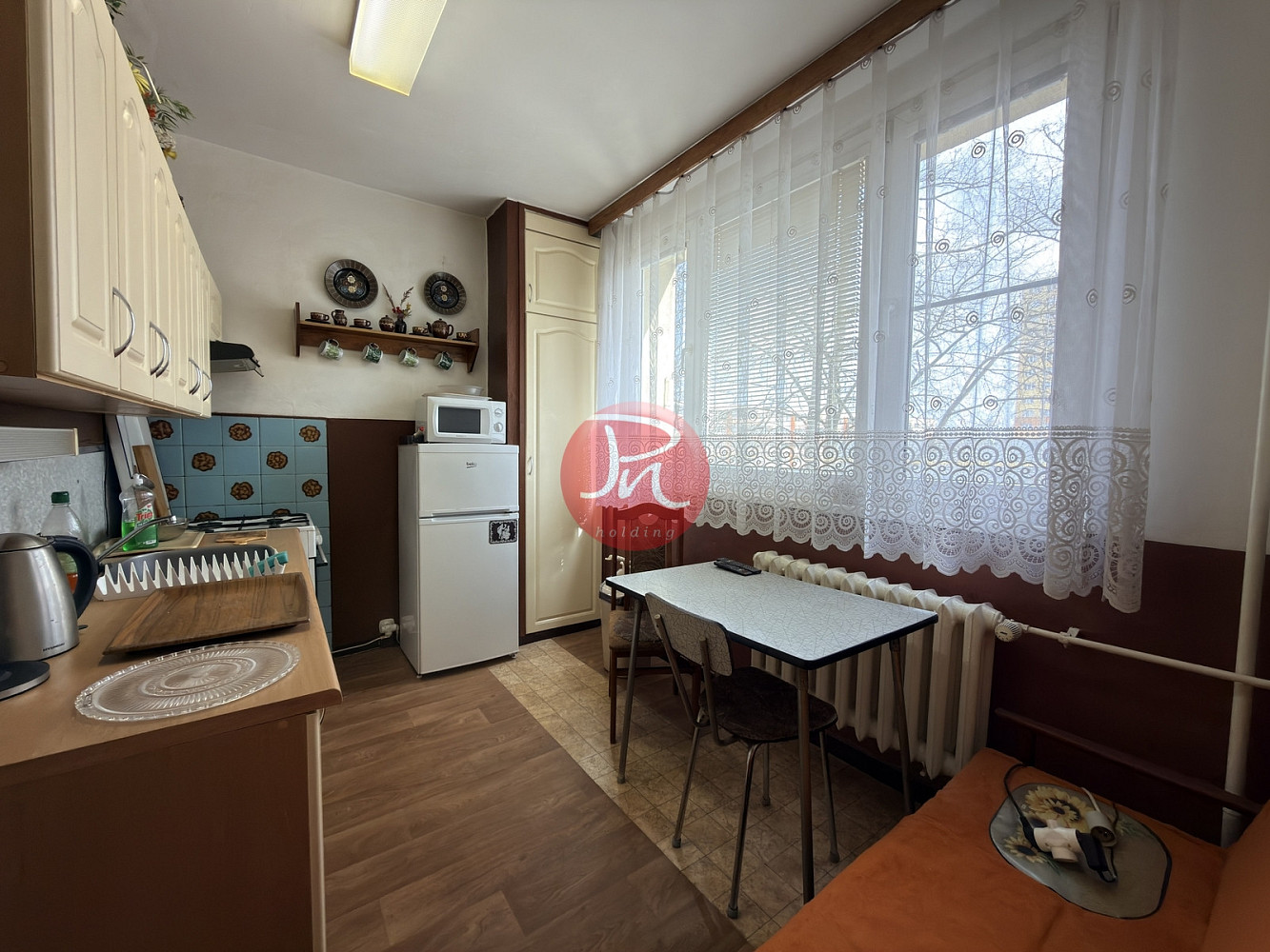Prodej bytu 2+1 56 m² – pohled 2