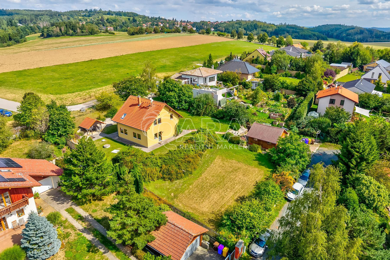 Prodej domu 145 m² s pozemkem 1 823 m² – fotografie 2