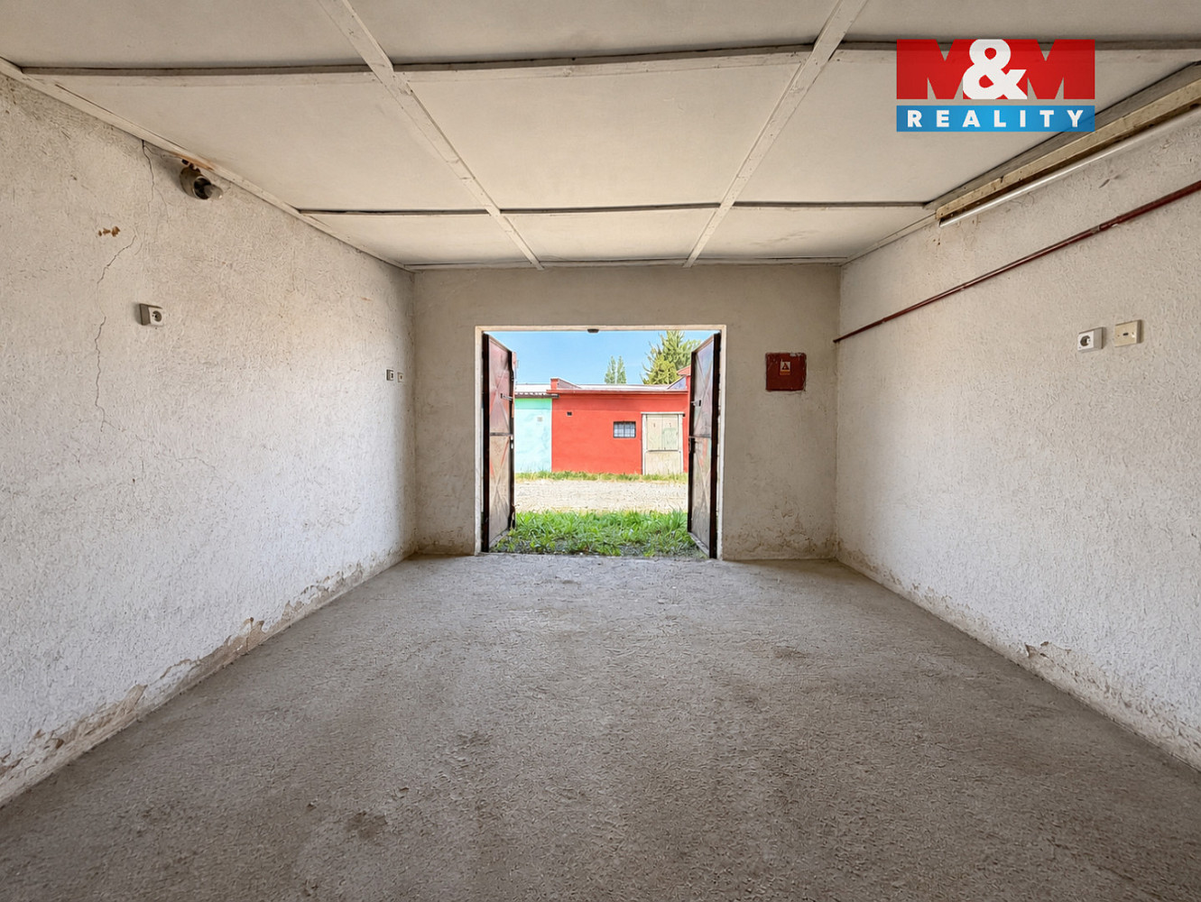 Prodej garáže, 20 m2, stříbro — photo 3