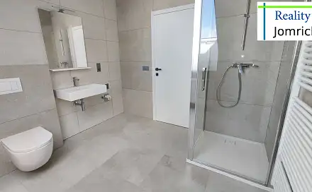 Pronájem bytu 1+kk 40 m²