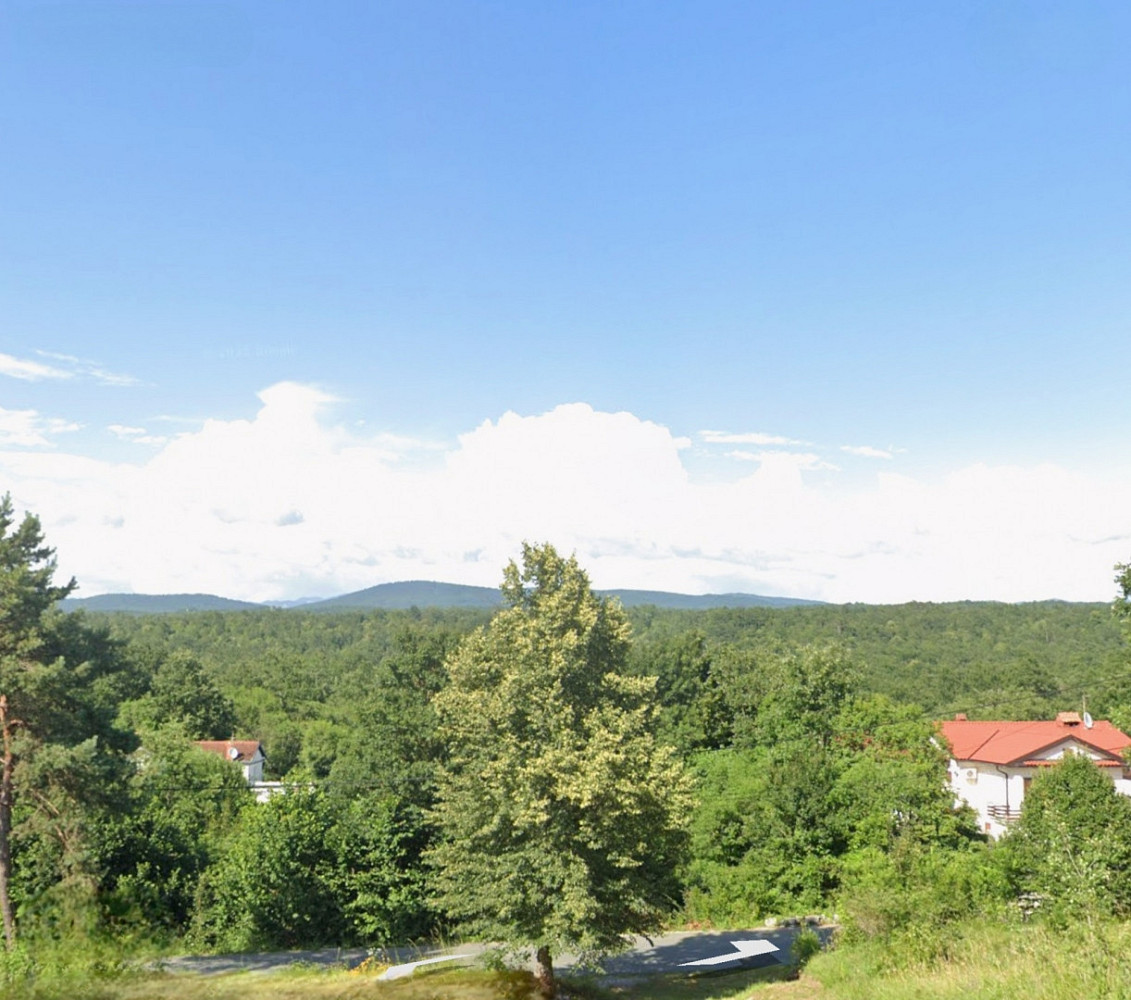 Prodej stavebního pozemku 2 000 m²
