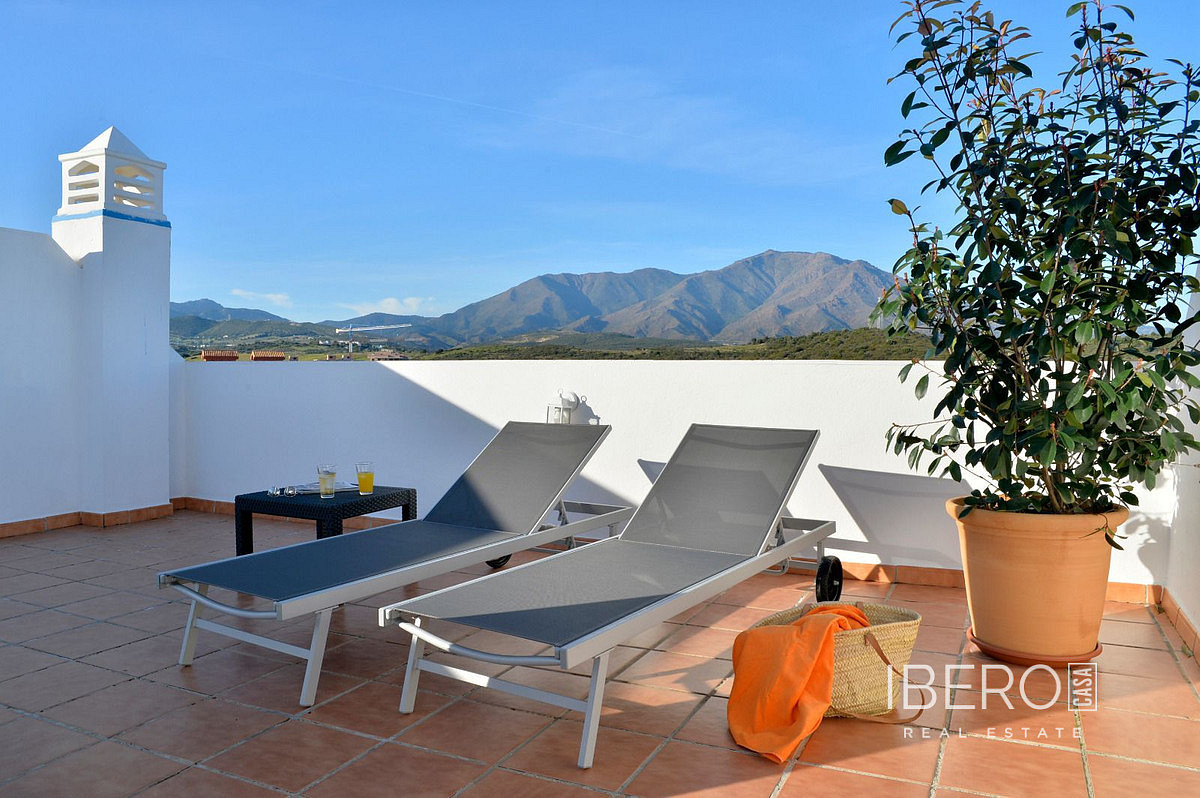 Piso 3+kk – Estepona - Más