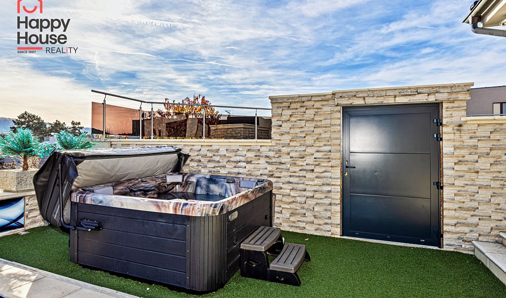 Prodej domu 378 m² s pozemkem 1 166 m², Králův Dvůr – náhled fotky 39