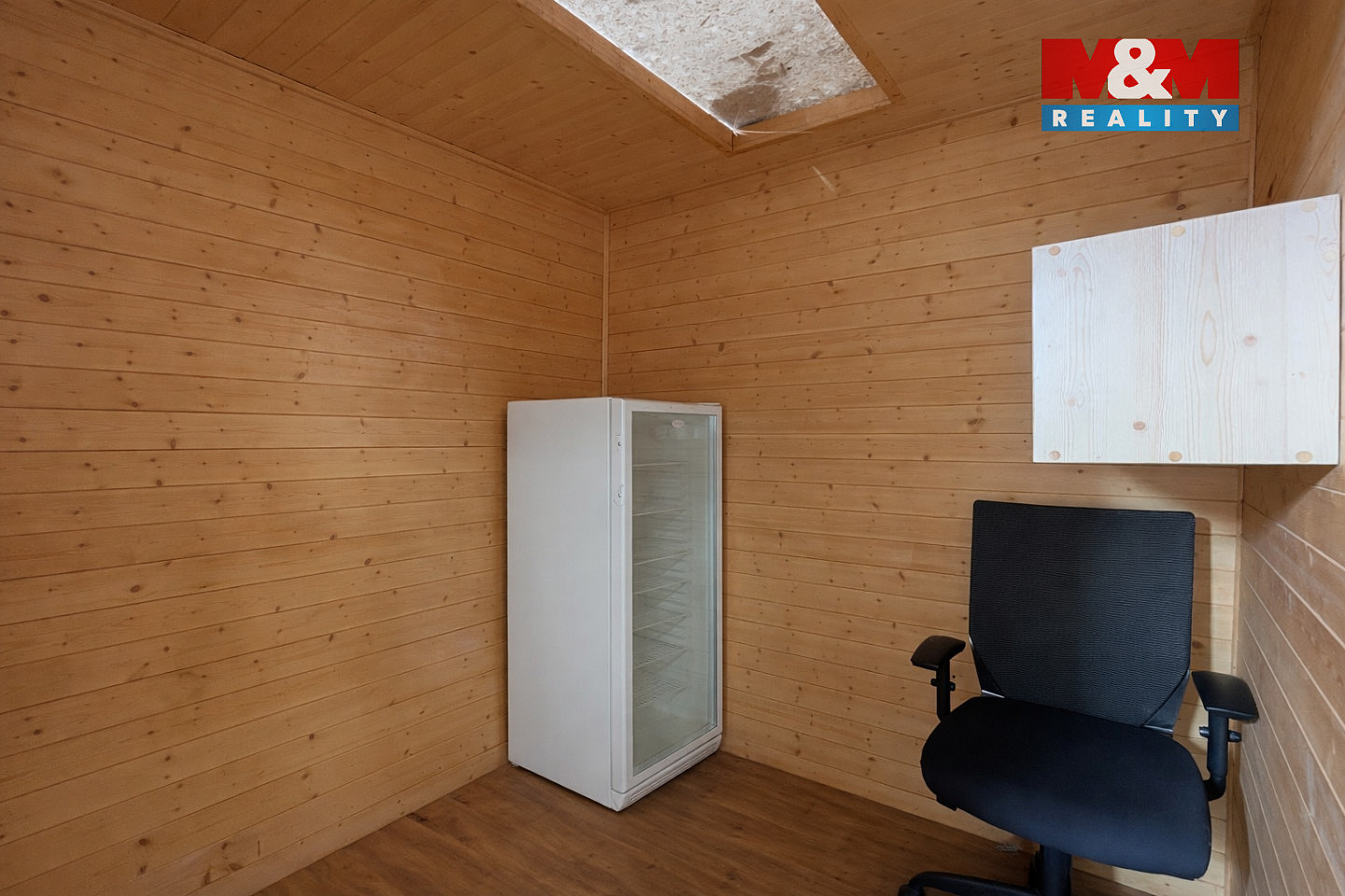 Pronájem obchodních prostor 380 m² — photo 4