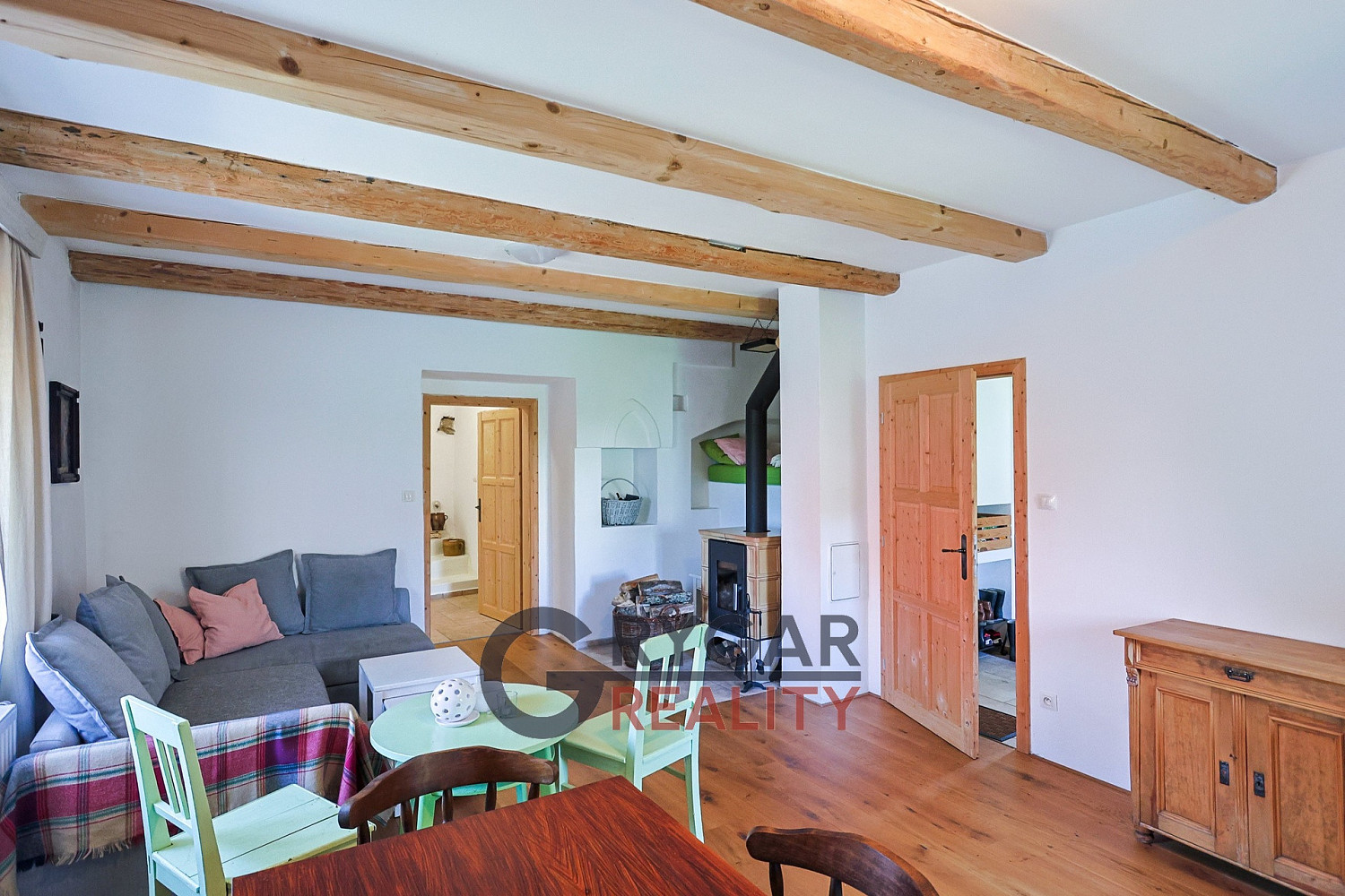 Prodej domu 170 m² s pozemkem 448 m² — photo 2