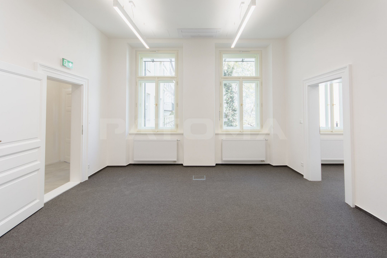Pronájem kanceláře 77 m² – fotografie 2