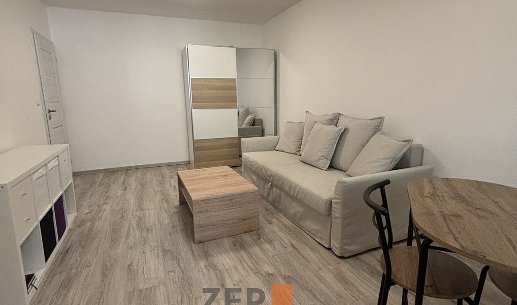 Pronájem bytu 2+1 55 m², Karviná – náhled fotky 2