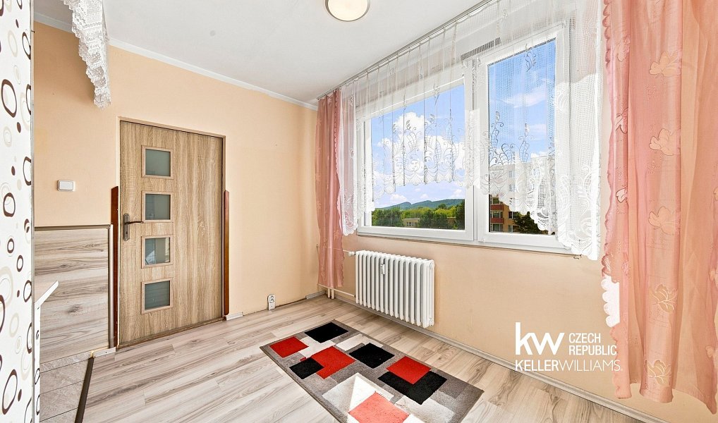 Prodej bytu 2+1 60 m², Bílina – náhled fotky 9