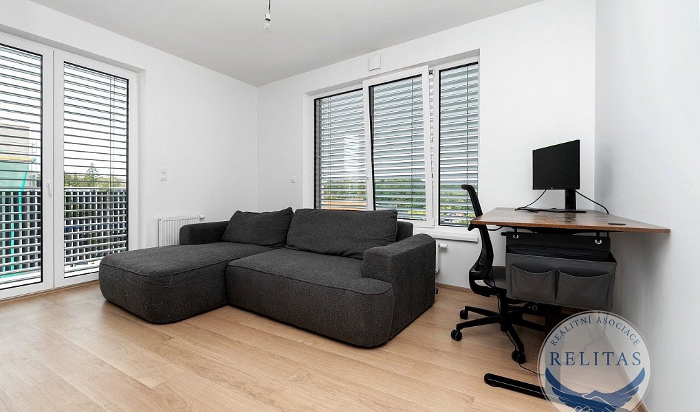 Prodej bytu 4+kk 145 m², Kladno – náhled fotky 6