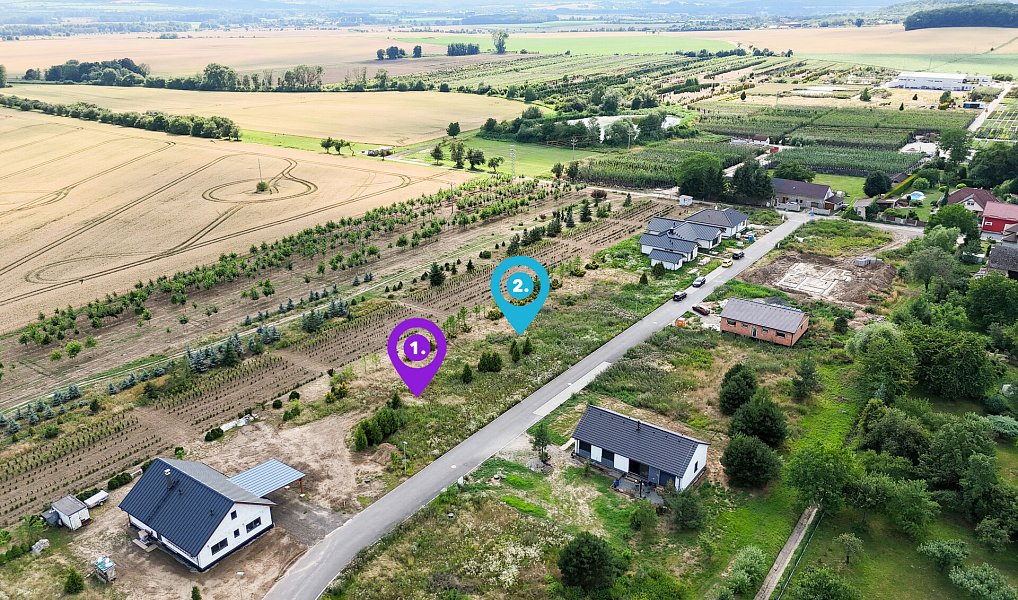 Prodej stavebního pozemku 1 005 m², Boseň – náhled fotky 2
