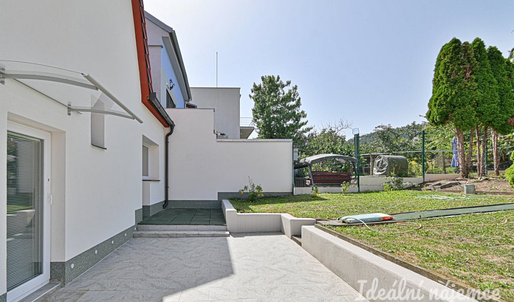 Pronájem bytu 3+1 180 m², Brno – náhled fotky 24
