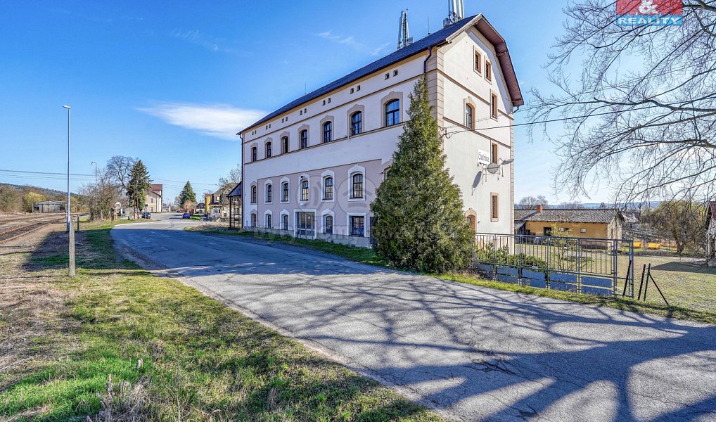 Prodej zemědělského objektu 1 614 m², Žihle – náhled fotky 2