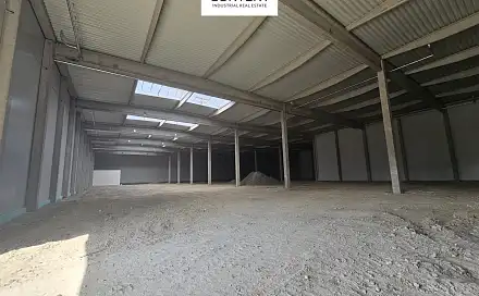 Pronájem výrobních prostor 3 504 m², Ovčáry, okres Kolín