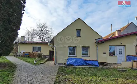Prodej domu 184 m² s pozemkem 764 m², Dobešovice, Červené Pečky, okres Kolín