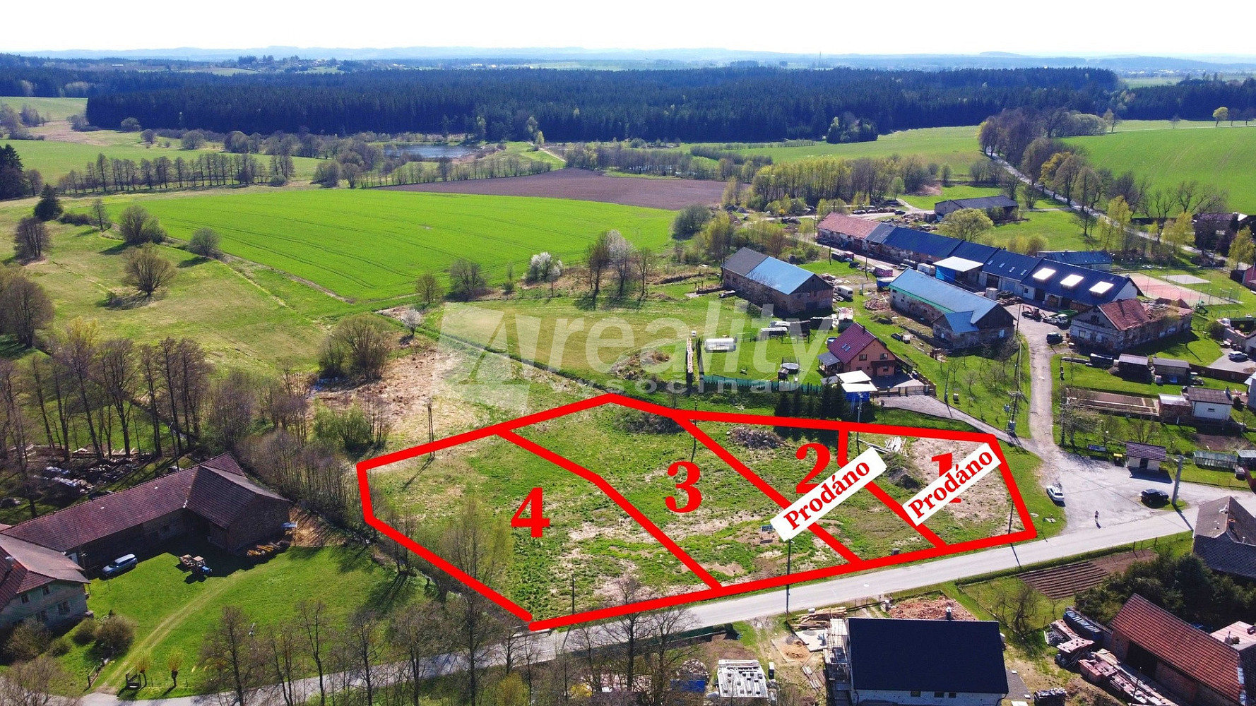Prodej stavebního pozemku 1 425 m² — photo 4