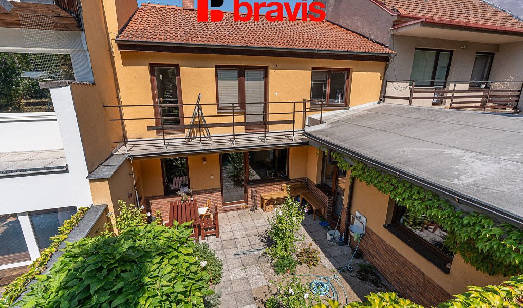 Pronájem domu 182 m² s pozemkem 60 m², Brno – náhled fotky 22