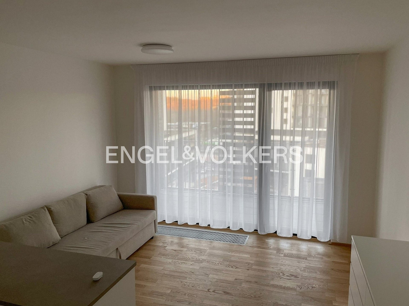 Pronájem bytu 1+kk 34 m²