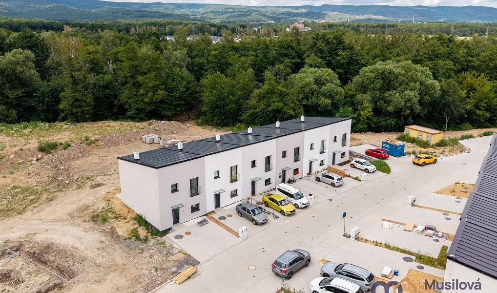 Prodej domu 92 m² s pozemkem 186 m², Újezdeček – náhled fotky 38