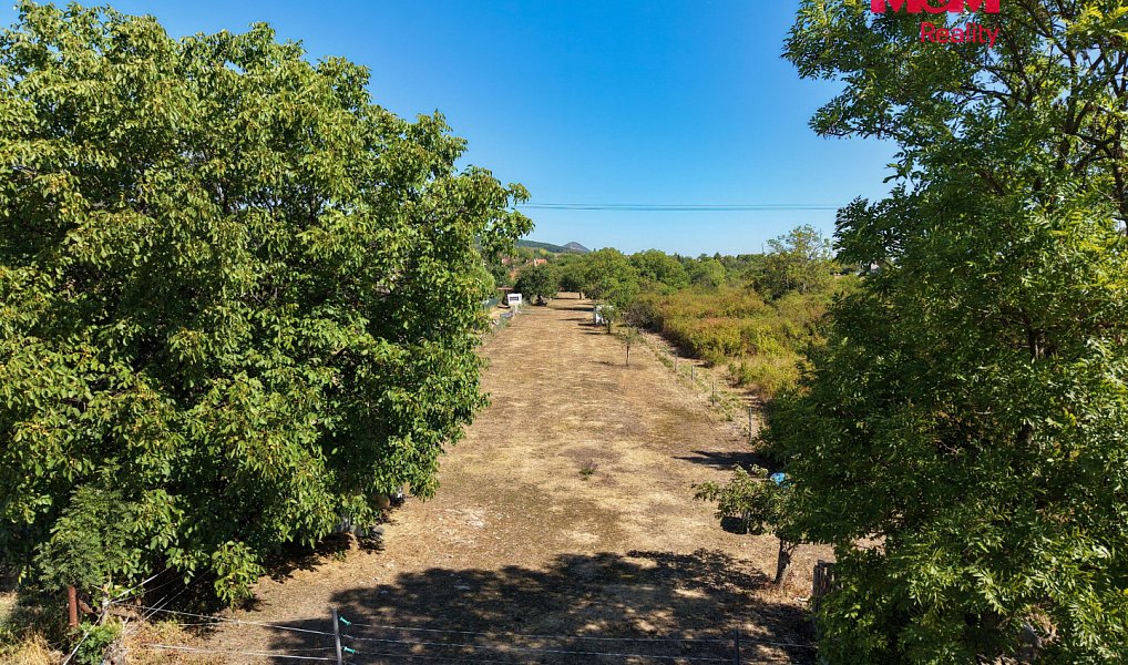 Prodej zahrady 696 m², Třebenice – náhled fotky 10