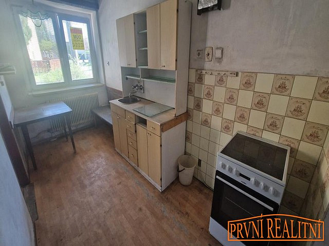 Prodej domu 100 m² s pozemkem 877 m² – fotografie 3