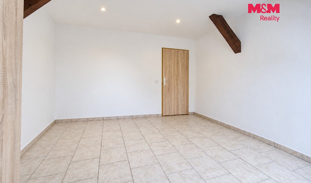 Pronájem domu 162 m² s pozemkem 162 m², Holýšov – náhled fotky 22