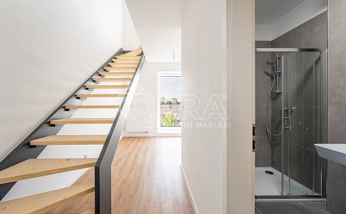 Prodej bytu 3+kk 74 m², Bubeníčkova, Brno - Židenice