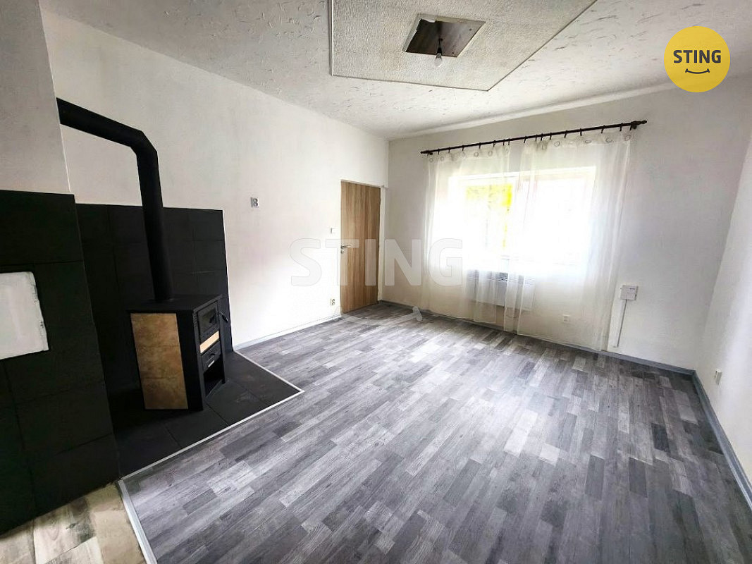Prodej domu 130 m² s pozemkem 57 m² – fotografie 2