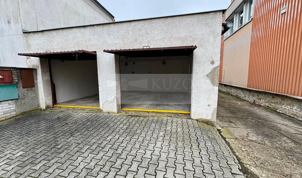 Pronájem dvougaráže centrum Mladá Boleslav, Mladá Boleslav – náhled fotky 6