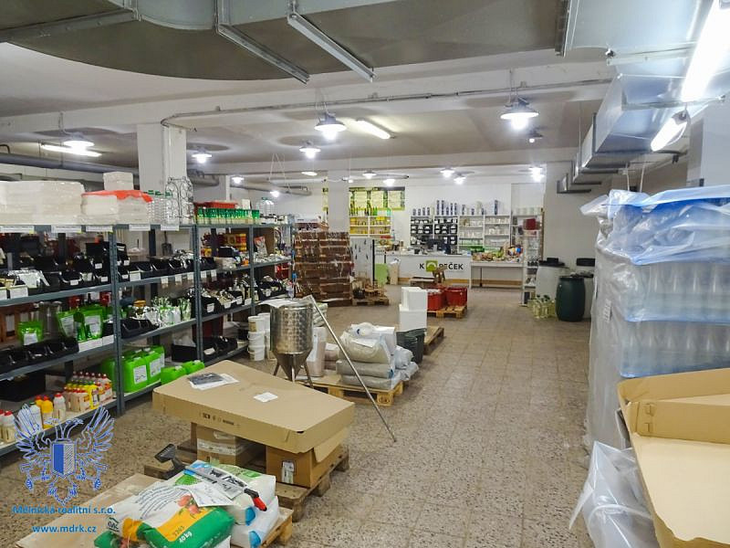 Pronájem skladovacích prostor 333 m² – fotografie 3