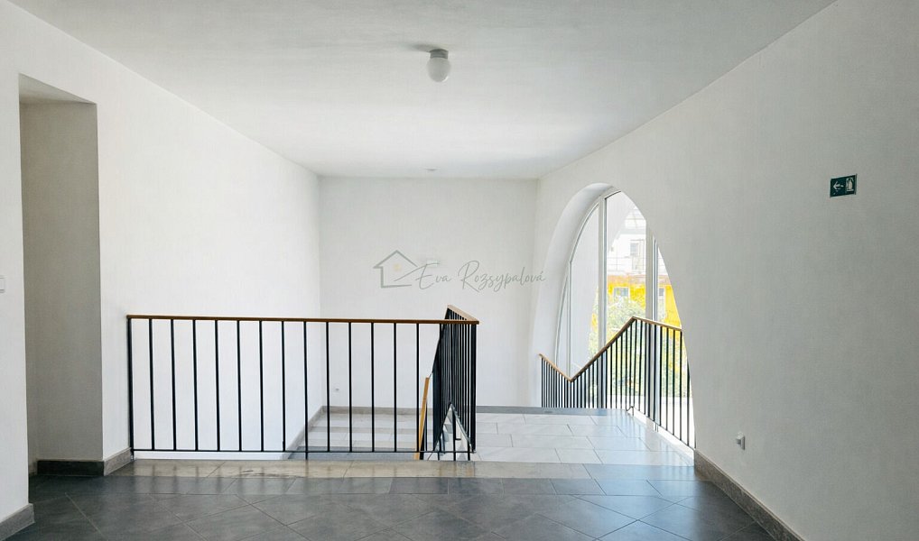 Pronájem bytu 1+kk 25 m², Kroměříž – náhled fotky 3