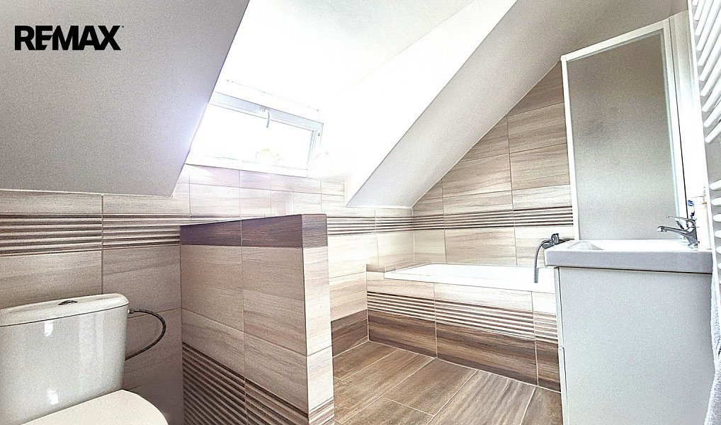 Prodej bytu atypického 85 m², Louny – náhled fotky 4