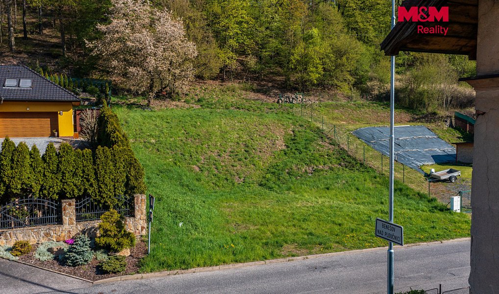Prodej stavebního pozemku 1 493 m², Benešov nad Ploučnicí – náhled fotky 3