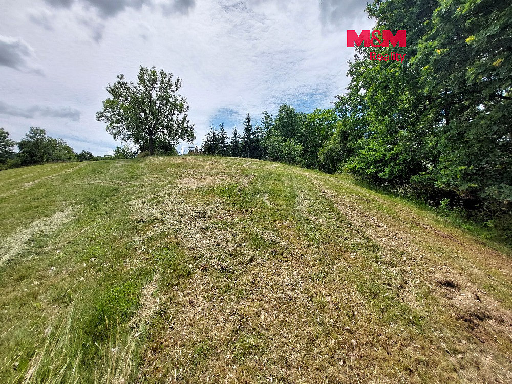Prodej stavebního pozemku 2 790 m²