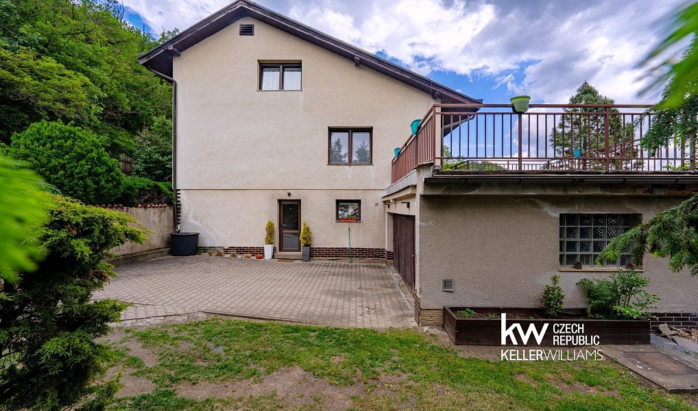 Prodej domu 281 m² s pozemkem 1 484 m², Černošice – náhled fotky 16