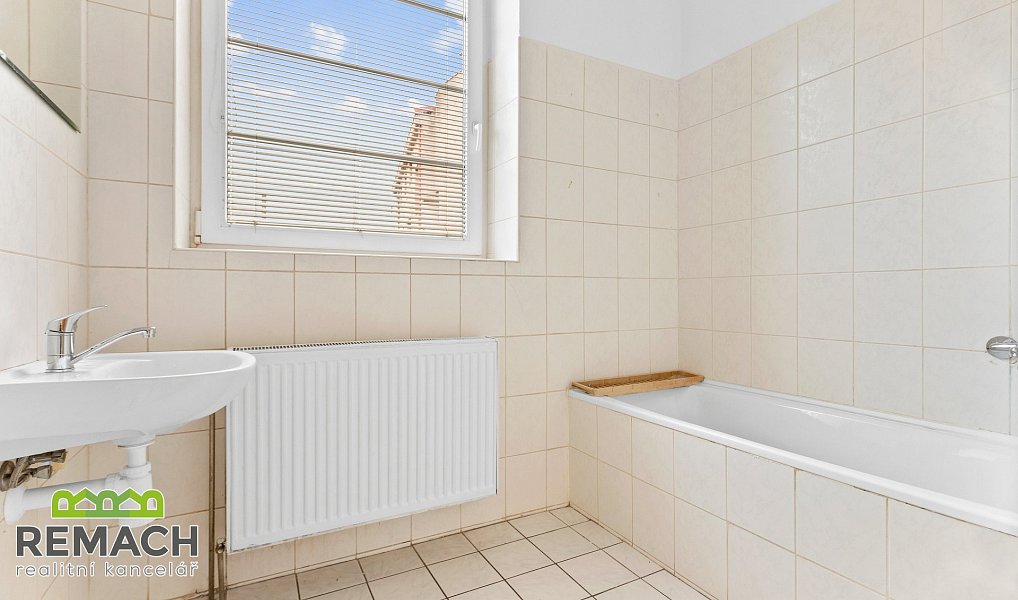 Pronájem bytu 3+kk 78 m², Náchod – náhled fotky 4