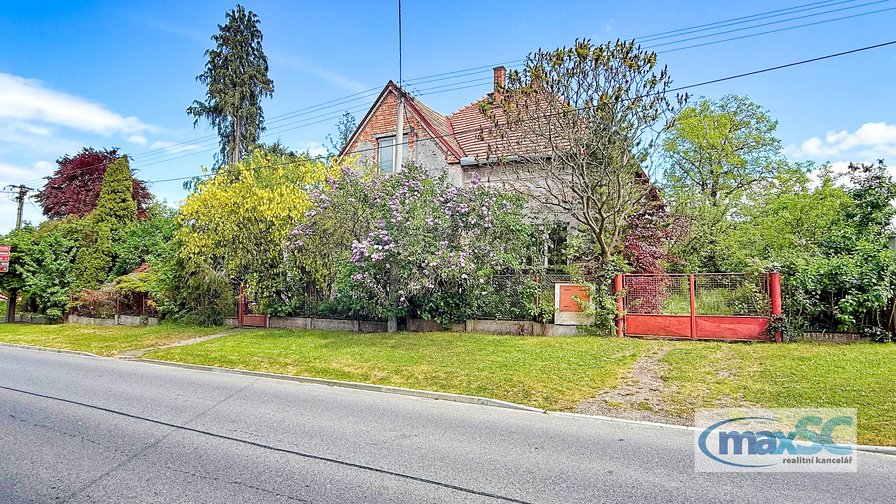 Prodej domu 132 m² s pozemkem 1 037 m²