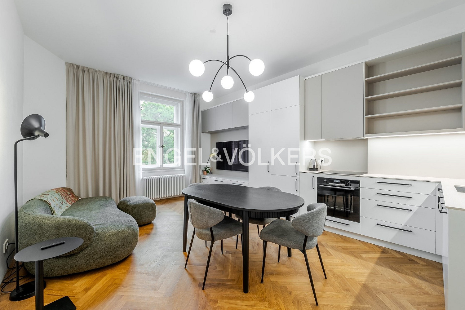 Pronájem bytu 2+kk 60 m²
