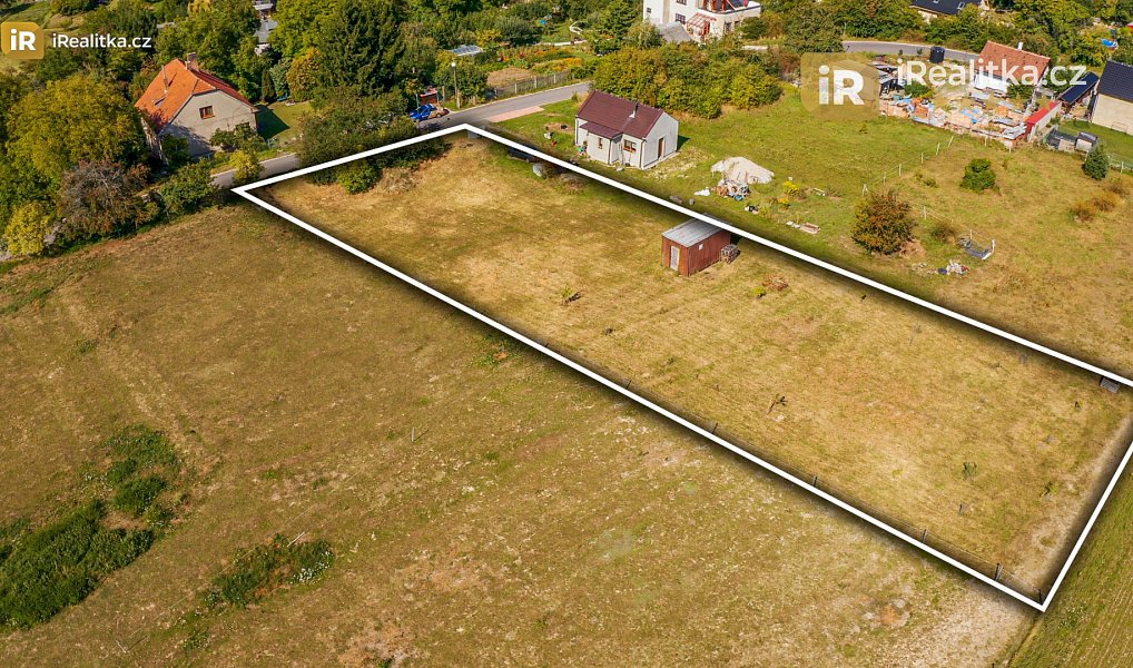 Prodej stavebního pozemku 1 910 m², Charvatce – náhled fotky 12