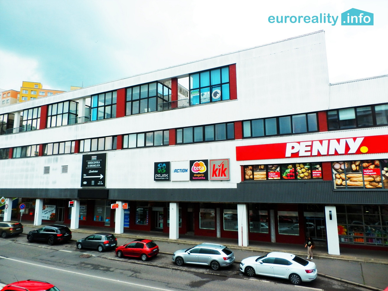 Pronájem obchodních prostor 735 m² – pohled 2