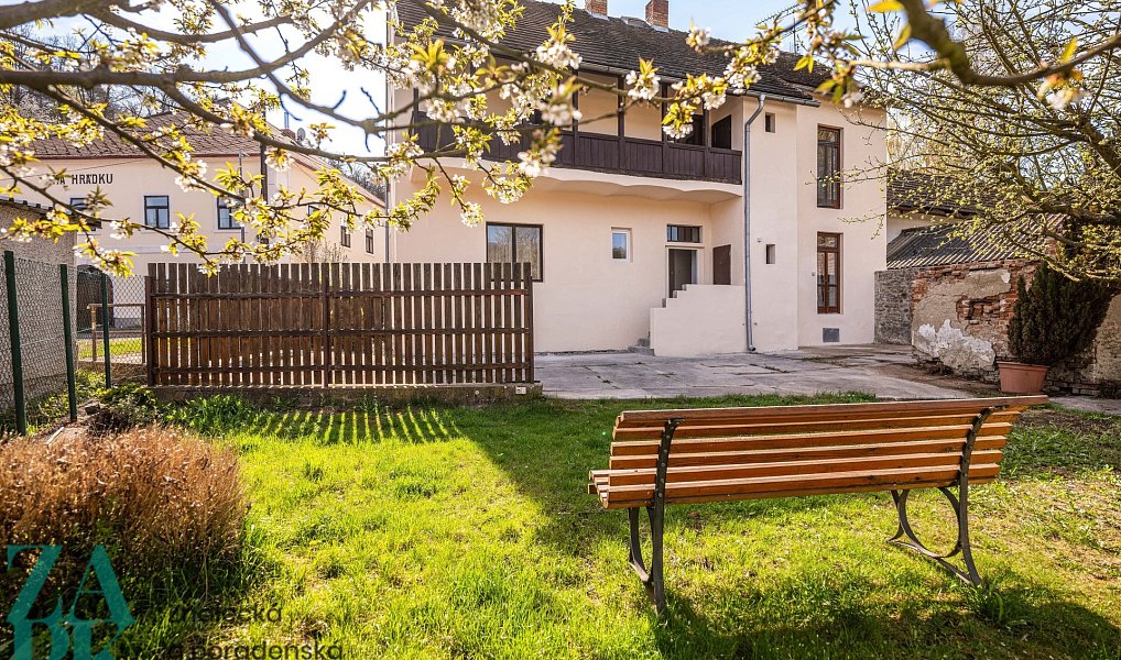 Prodej domu 166 m² s pozemkem 331 m², Nový Knín – náhled fotky 23