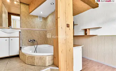 Prodej bytu 1+1 42 m², Závodu míru, Sokolov