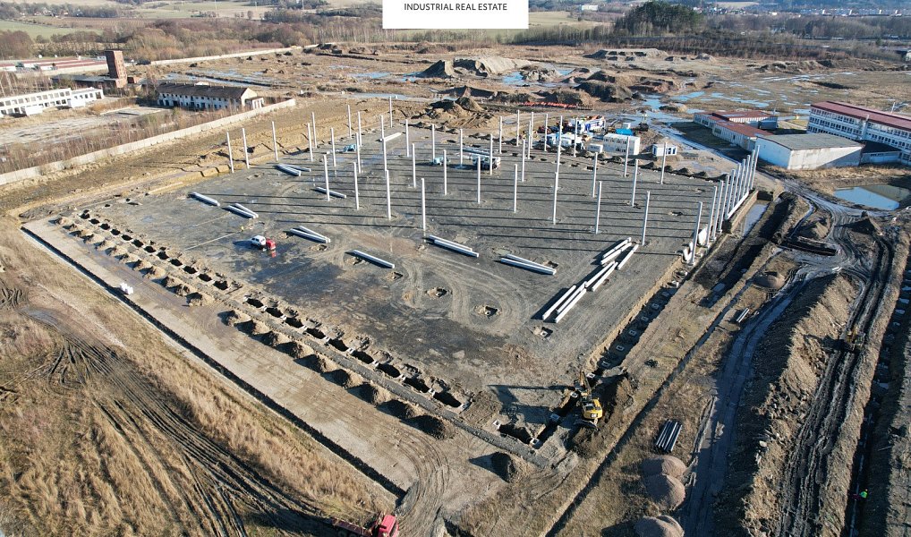 Pronájem skladovacích prostor 10 000 m², Ostrov – náhled fotky 6