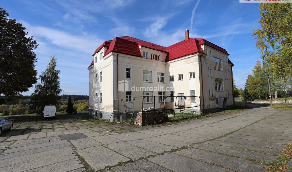 Prodej ubytovacího objektu 2 000 m², Aš – náhled fotky 4