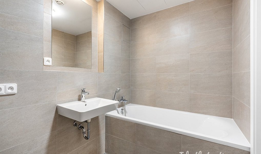 Pronájem bytu 2+kk 66 m², Praha – náhled fotky 12
