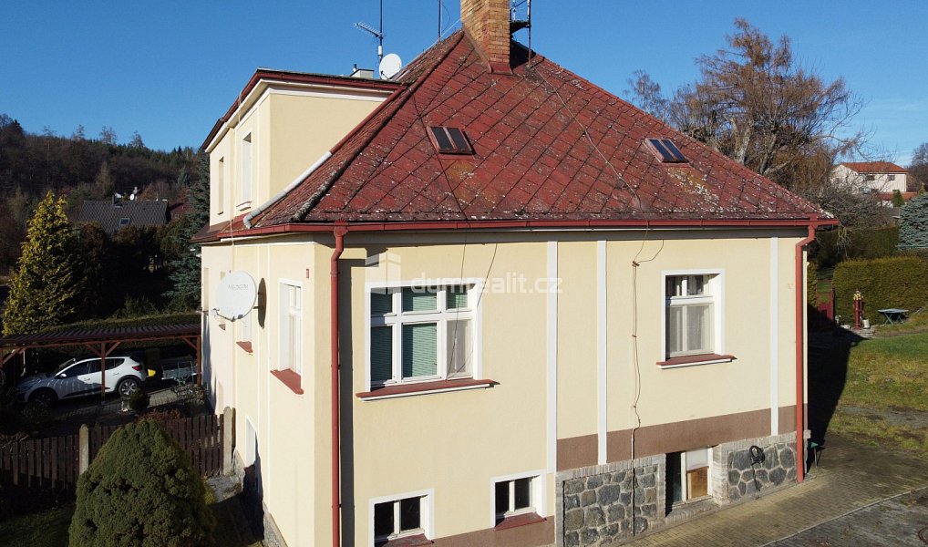 Prodej domu 130 m² s pozemkem 934 m², Čerčany – fotka 1 z 35