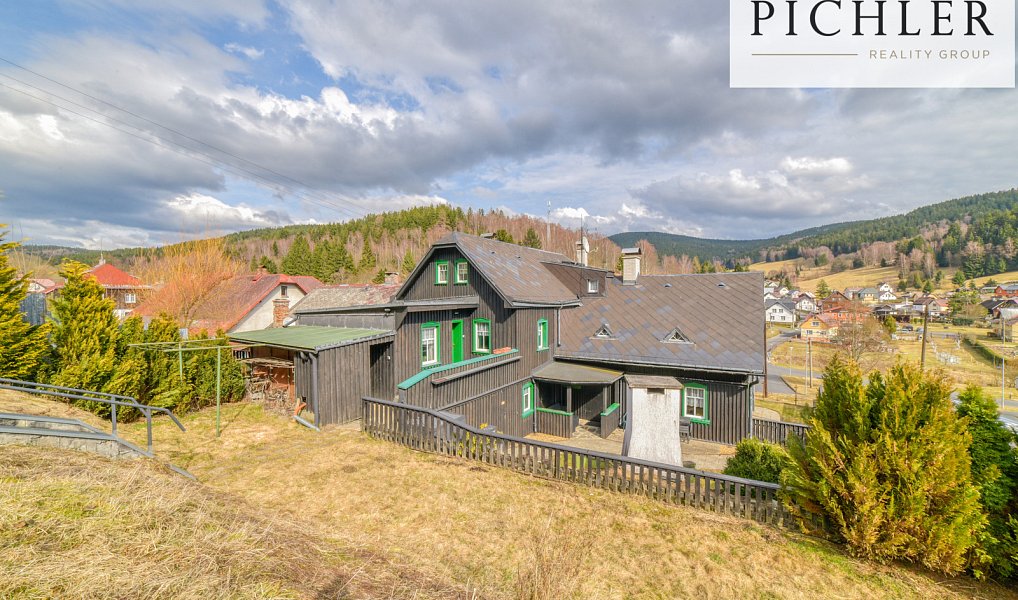 Prodej domu 341 m² s pozemkem 424 m², Stříbrná – náhled fotky 2