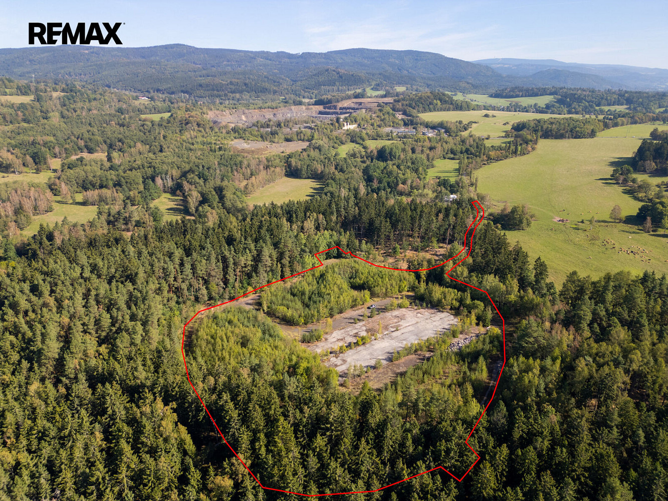 Prodej pozemku 29 629 m²