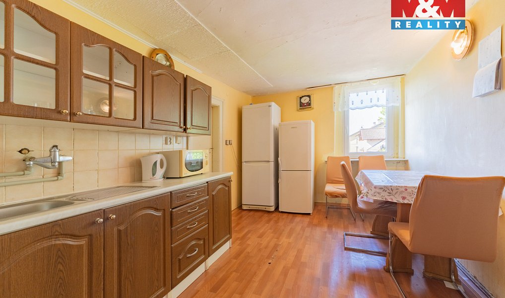Prodej bytu 5+1 98 m², Cheb – náhled fotky 2